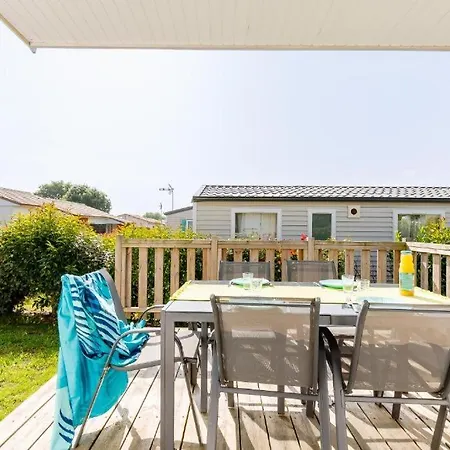 Village Les Rivieres Holiday park *